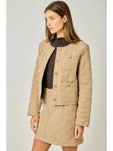 Load image into Gallery viewer, QUILTED JACKET
