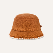 Load image into Gallery viewer, WOMEN'S UGGFLUFF SCALLOPED HAT
