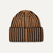 Load image into Gallery viewer, WOMEN'S CHUNKY PLAITED BEANIE
