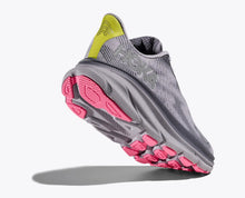 Load image into Gallery viewer, WOMEN'S CLIFTON 9 GTX

