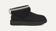 Load image into Gallery viewer, CLASSIC ULTRA MINI MAXI CURLY BOOT
