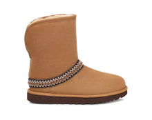 Load image into Gallery viewer, WOMEN&#39;S CLASSIC SHORT CRESCENT
