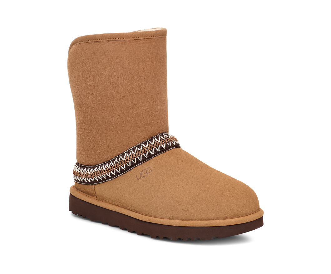 WOMEN'S CLASSIC SHORT CRESCENT