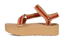 Load image into Gallery viewer, WOMEN'S FLATFORM UNIVERSAL CROCHET SANDAL
