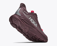 Load image into Gallery viewer, WOMEN'S CLIFTON 11 GTX
