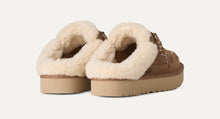 Load image into Gallery viewer, WOMEN'S LOWMEL MULE
