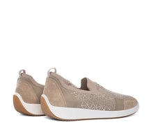 Load image into Gallery viewer, LISBON
