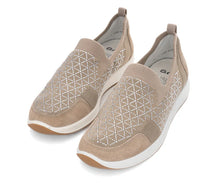 Load image into Gallery viewer, LISBON
