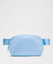 Load image into Gallery viewer, EVERYWHERE BELT BAG
