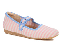Load image into Gallery viewer, KNIT-FLAT-NAOMI-SIDE-VIEW
