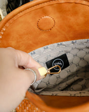 Load image into Gallery viewer, JAMIE WOVEN CROSSBODY
