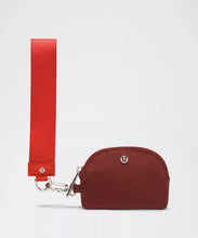 Load image into Gallery viewer, DUAL POUCH WRISTLET
