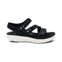 Load image into Gallery viewer, SAVANNAH ADJUSTABLE QUARTER STRAP SANDAL
