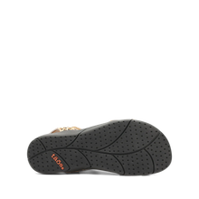 Load image into Gallery viewer, TROPHY 2
