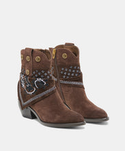 Load image into Gallery viewer, MEKALA BOOTS
