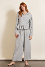Load image into Gallery viewer, TOWEL KNIT PULLOVER HOODIE
