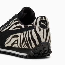 Load image into Gallery viewer, WOMEN'S EASY RIDER ZEBRA
