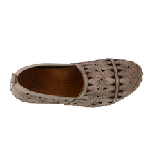 Load image into Gallery viewer, SPRING STEP FUSARO LOAFER SHOE WOMEN'S

