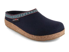 Load image into Gallery viewer, CLASSIC-WOOL-FELT-CLOGS-SIDE-VIEW
