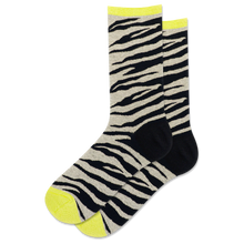 Load image into Gallery viewer, ANIMAL PRINT SOCKS
