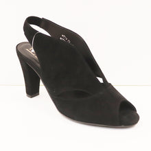 Load image into Gallery viewer, V-CUT SLING BACK HEEL
