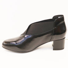 Load image into Gallery viewer, ELASTIC COLLAR BOOTIE
