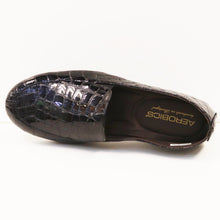 Load image into Gallery viewer, PATENT LOAFER
