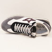 Load image into Gallery viewer, NUBUK SNEAKER
