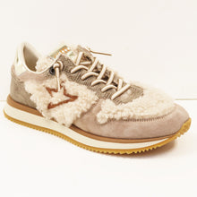Load image into Gallery viewer, FUR SNEAKER
