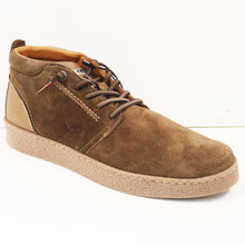 Load image into Gallery viewer, SUEDE CHUKKA
