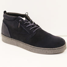Load image into Gallery viewer, SUEDE CHUKKA
