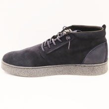 Load image into Gallery viewer, SUEDE CHUKKA
