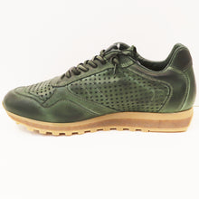 Load image into Gallery viewer, SLIP-ON SNEAKER
