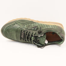 Load image into Gallery viewer, SLIP-ON SNEAKER
