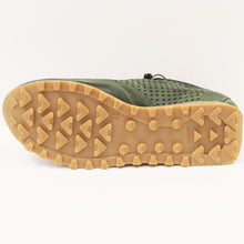 Load image into Gallery viewer, SLIP-ON SNEAKER
