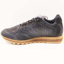 Load image into Gallery viewer, SLIP-ON SNEAKER
