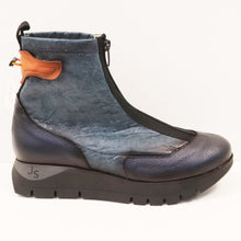 Load image into Gallery viewer, FRONT ZIP BOOTIE
