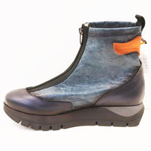 Load image into Gallery viewer, FRONT ZIP BOOTIE
