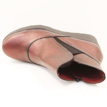 Load image into Gallery viewer, WEDGE BOOTIE
