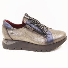 Load image into Gallery viewer, METALLIC OX
