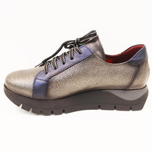 Load image into Gallery viewer, METALLIC OX
