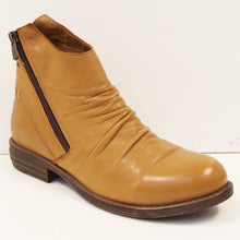 Load image into Gallery viewer, DIAGONAL SIDE ZIP BOOTIE
