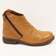 Load image into Gallery viewer, DIAGONAL SIDE ZIP BOOTIE
