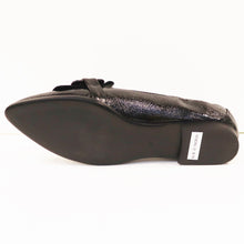 Load image into Gallery viewer, KENDRA 01
