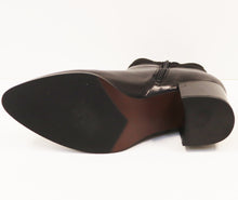 Load image into Gallery viewer, TAYLOR 44
