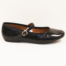 Load image into Gallery viewer, PENELOPE
