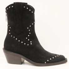 Load image into Gallery viewer, SUEDE WESTERN BOOT WITH STUDS
