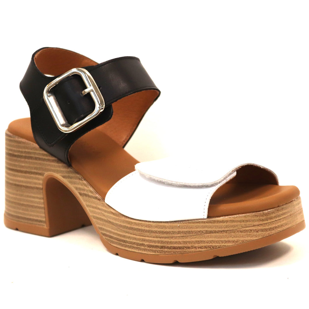 PLATFORM HEEL VELCRO SANDAL