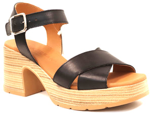 PLATFORM HEEL SANDAL