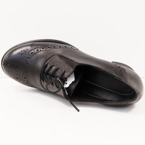 WINGTIP HEEL